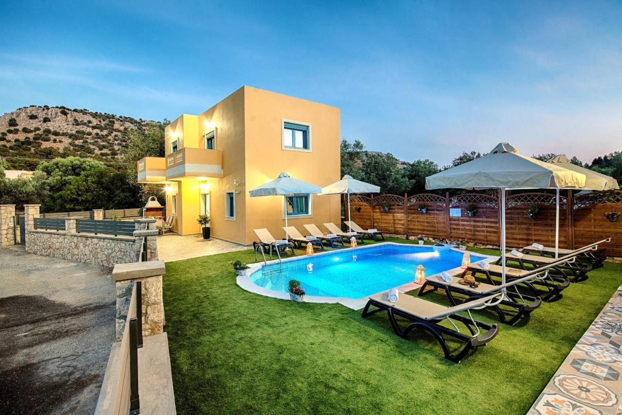 Luxury Retro Villa Líndos